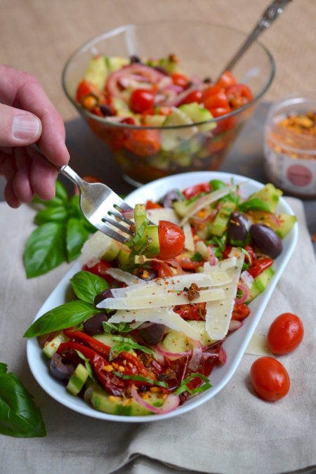 Roasted Red Pepper and Cucumber Salad - Glory Kitchen Roasted Red Pepper and Cucumber Salad - Glory Kitchen