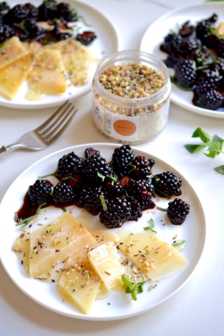 Blackberry and Parmesan Appetizer - Glory Kitchen Blackberry and Parmesan Appetizer - Glory Kitchen